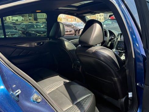 Used 2019 INFINITI Q50 Red Sport 400 w/ Sensory Package image 15