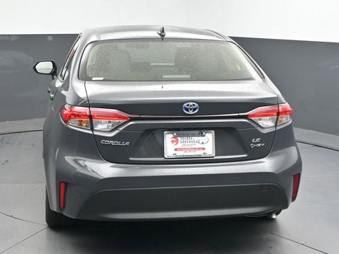 Used 2025 Toyota Corolla LE image 7