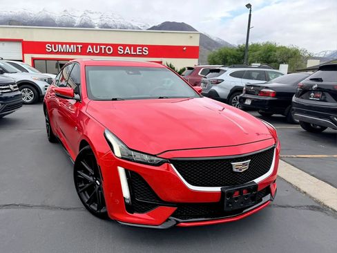 Used 2021 Cadillac CT5 Sport RWD image 2
