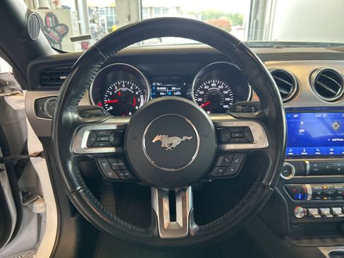 Used 2023 Ford Mustang Premium image 17