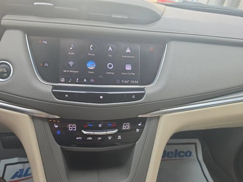 Used 2020 Cadillac XT5 Premium Luxury AWD/4WD image 19