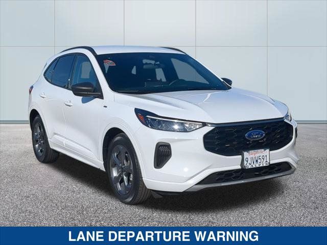 Certified 2023 Ford Escape ST-Line w/ Tech Pack #1 FWD image 7