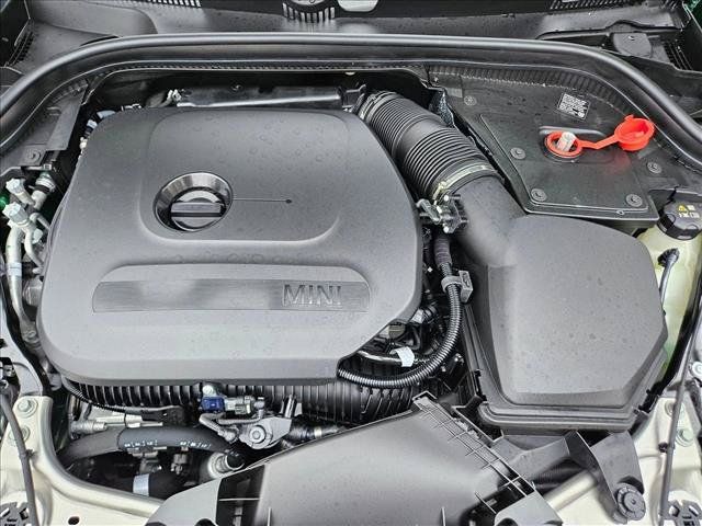 Used 2026 MINI Cooper 2-Door Hardtop FWD image 18