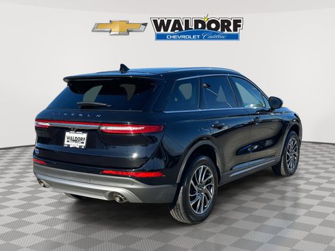 Used 2022 Lincoln Corsair AWD w/ Equipment Group 101A image 6