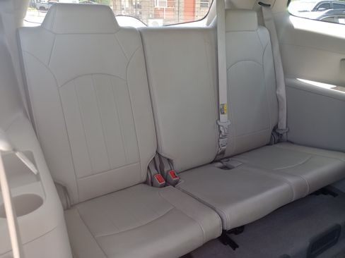 Used 2017 Buick Enclave Leather w/ Enclave Sport Touring Edition FWD image 14