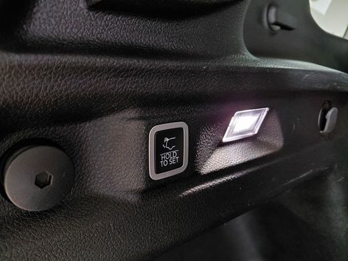 Certified 2022 Jeep Grand Cherokee L Laredo w/ Luxury Tech Group I image 47