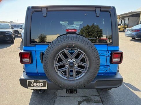 New 2026 Jeep Wrangler Unlimited Sport image 6