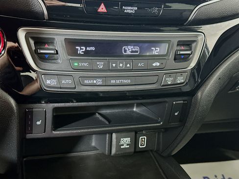 Used 2019 Honda Passport Touring image 16
