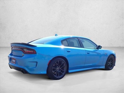 Used 2023 Dodge Charger Scat Pack w/ Plus Group RWD image 4