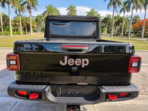 Used 2020 Jeep Gladiator Rubicon AWD/4WD image 47