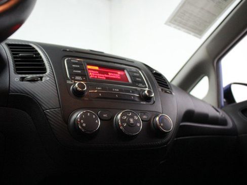 Used 2015 Kia Forte EX image 18