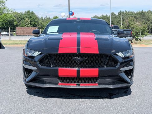 Used 2021 Ford Mustang GT RWD image 3