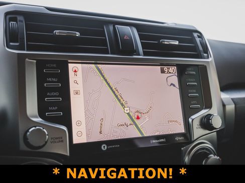 Used 2023 Toyota 4Runner SR5 Premium image 3