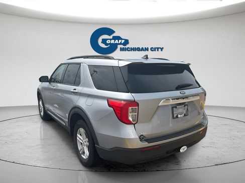 Used 2024 Ford Explorer XLT w/ Class IV Trailer Tow Package AWD/4WD image 3