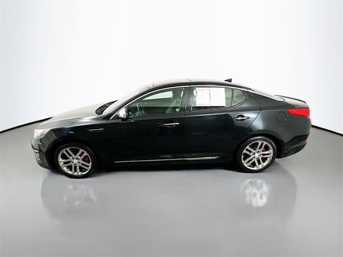 Used 2013 Kia Optima SX w/ Chrome Limited Pkg image 4