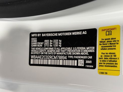 Used 2024 BMW 840i Coupe w/ M Sport Professional Package image 32