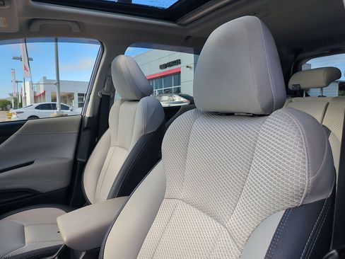 Used 2023 Subaru Forester Premium AWD/4WD image 14