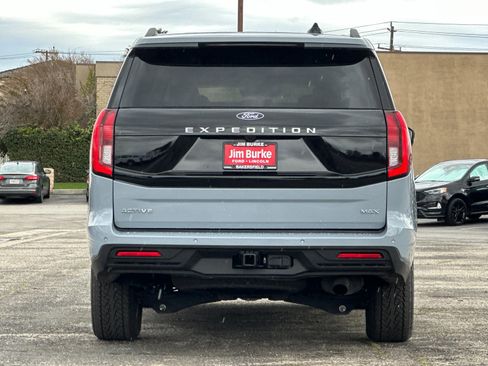 Certified 2025 Ford Expedition Max Active image 5