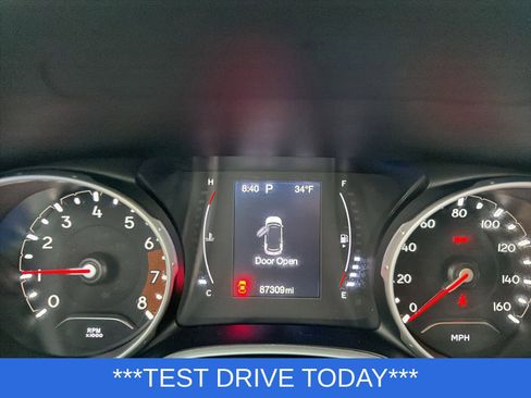 Used 2020 Jeep Compass Latitude w/ Cold Weather Group image 10