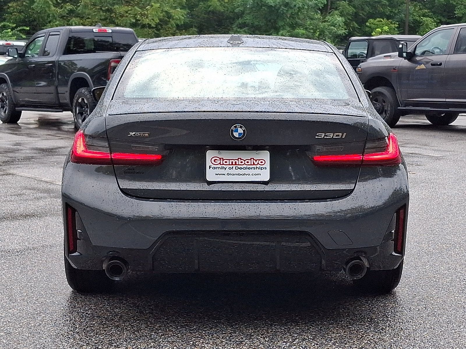 Used 2026 BMW 330i xDrive Sedan w/ M Sport Package AWD/4WD image 4