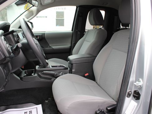 Used 2023 Toyota Tacoma SR image 16