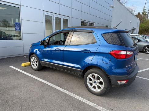Used 2020 Ford EcoSport SE image 4