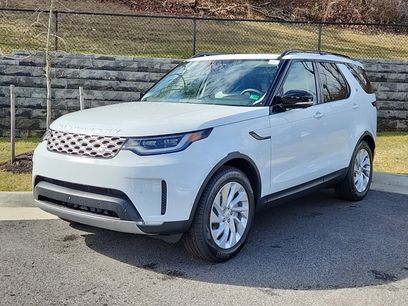 New 2025 Land Rover Discovery S