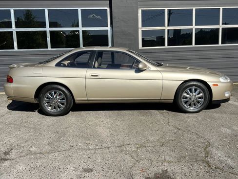 Used 1994 Lexus SC 400 Coupe RWD image 8