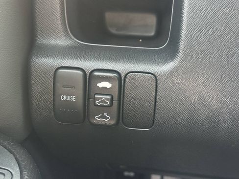 Used 2003 Honda CR-V EX image 13