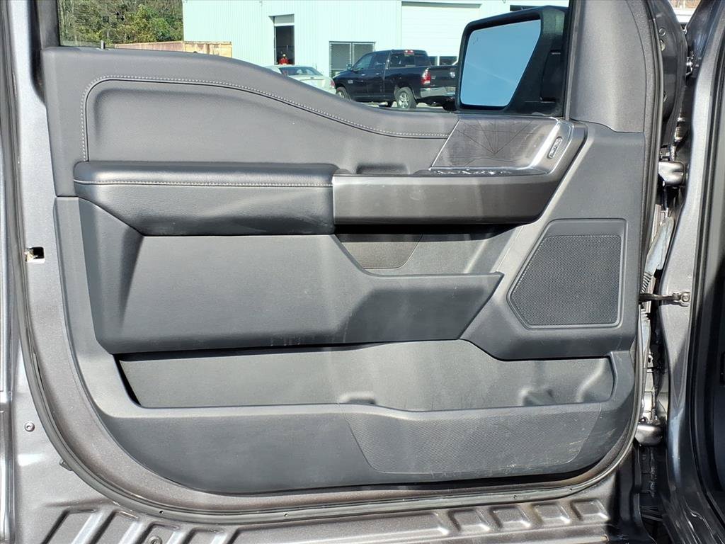 Used 2022 Ford F150 XLT w/ Equipment Group 302A High AWD/4WD image 4