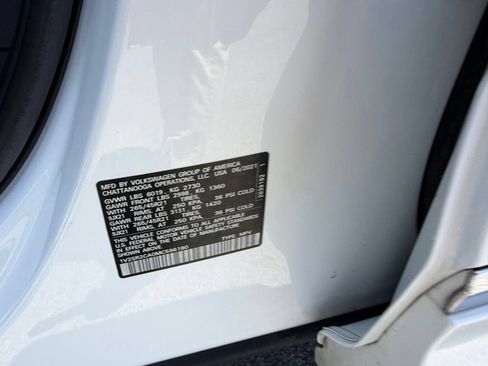 Used 2021 Volkswagen Atlas SEL R-Line AWD/4WD image 36