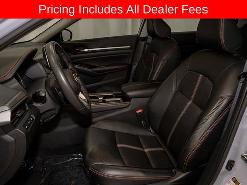 Certified 2024 Nissan Altima 2.5 SR FWD image 10
