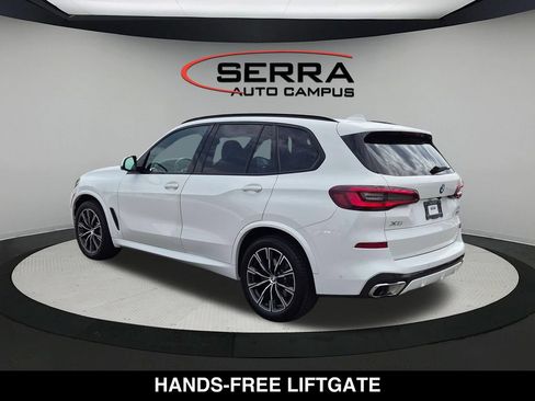 Used 2023 BMW X5 xDrive40i w/ M Sport Package AWD/4WD image 12