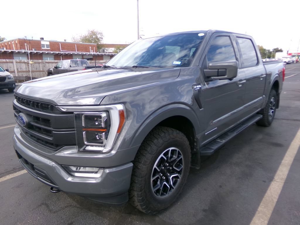 Used 2021 Ford F150 Lariat w/ Equipment Group 502A High AWD/4WD image 3