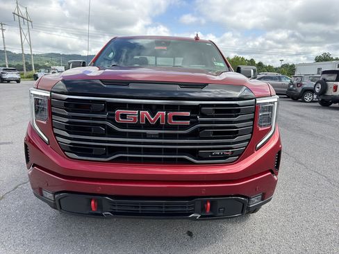 Used 2026 GMC Sierra 1500 AT4 w/ AT4 Premium Package AWD/4WD image 13