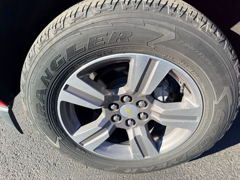 Used 2018 Chevrolet Colorado W/T image 15