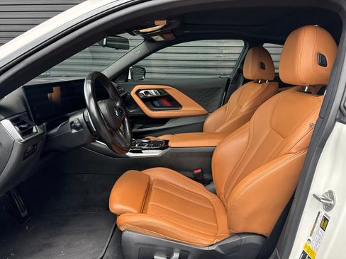 Used 2023 BMW 230i Coupe w/ M Sport Package RWD image 5