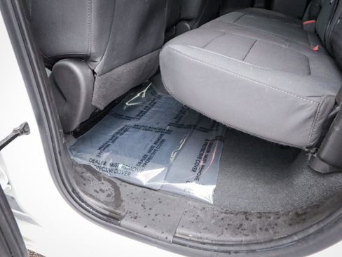 Used 2021 Chevrolet Silverado 1500 LT w/ Bed Protection Package image 31