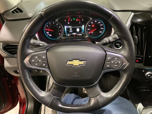 Used 2018 Chevrolet Traverse Premier image 27