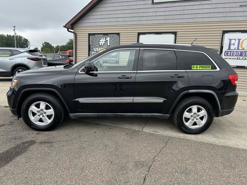 Used 2011 Jeep Grand Cherokee Laredo AWD/4WD image 8