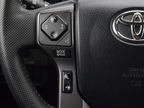 Used 2019 Toyota Tacoma TRD Sport w/ Technology Package AWD/4WD image 21