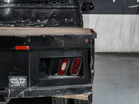 Used 2018 RAM 3500 Tradesman w/ Chrome Appearance Group AWD/4WD image 40