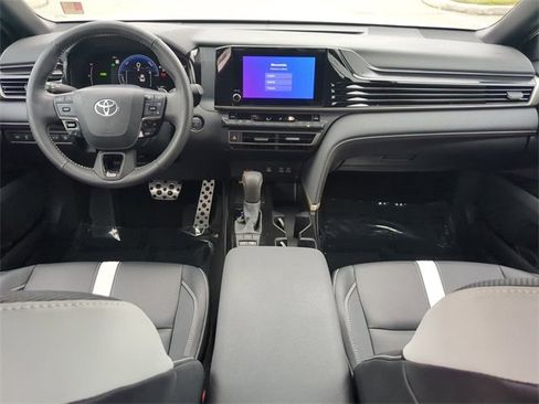 Certified 2025 Toyota Camry LE image 14