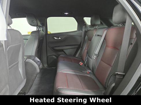 Used 2023 Chevrolet Blazer RS w/ Enhanced Convenience Package image 11