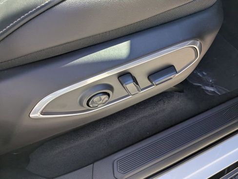 New 2026 Jeep Grand Wagoneer 4WD w/ 8-Passenger Seating Package image 36