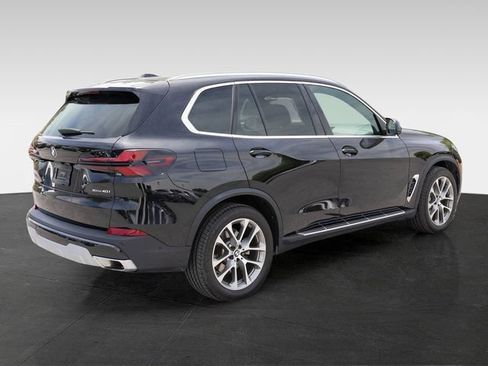 Certified 2026 BMW X5 xDrive40i AWD/4WD image 9