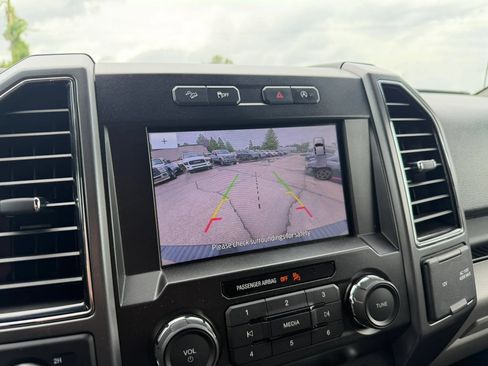 Used 2020 Ford F150 XLT w/ Equipment Group 302A Luxury AWD/4WD image 15