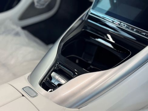 New 2026 Mercedes-Benz Maybach SL 680 image 13