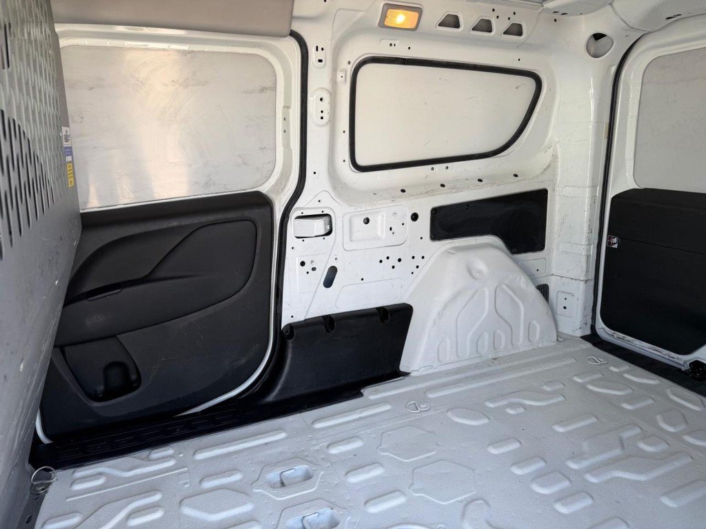 Used 2022 RAM ProMaster City Tradesman FWD image 23