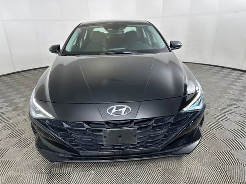 Used 2022 Hyundai Elantra Blue image 8